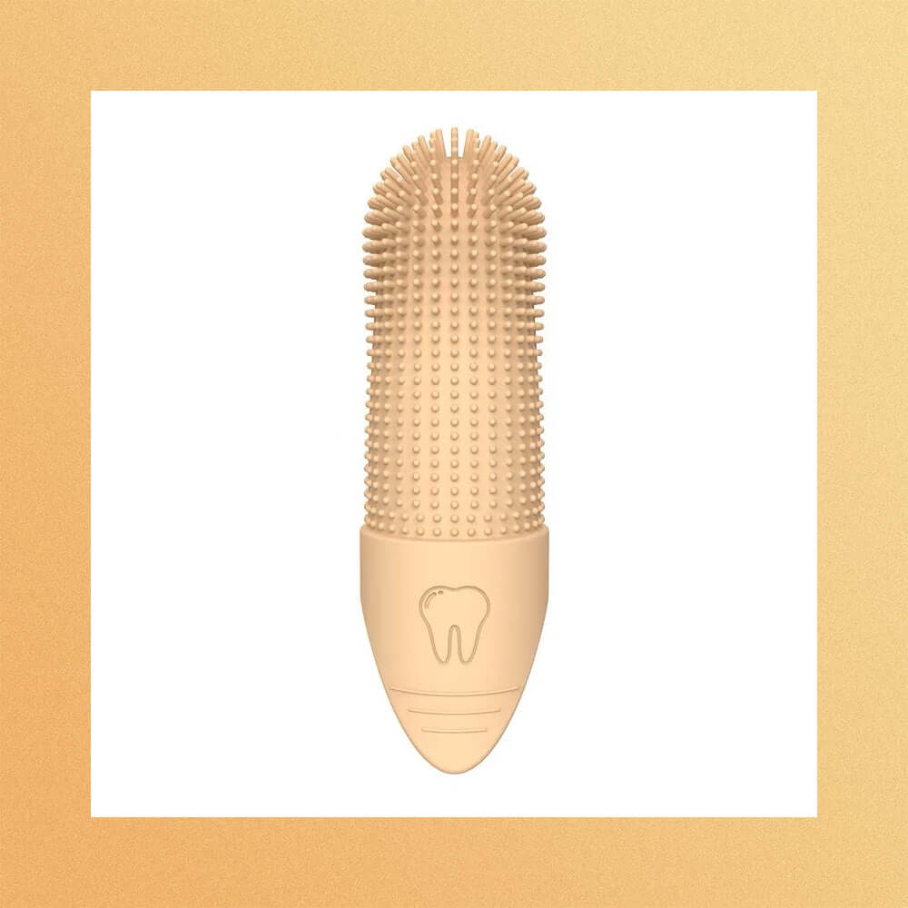 Soft Silicone Pet Toothbrush for dogs and cats, gentle cleaning, reduces bad breath, fights plaque, food-grade material.