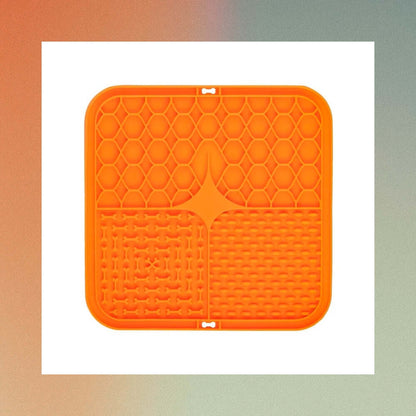 dog bath time distraction mat -Pet Lick Mat Distraction in orange, strong suction, stress-free grooming, durable and easy to clean.